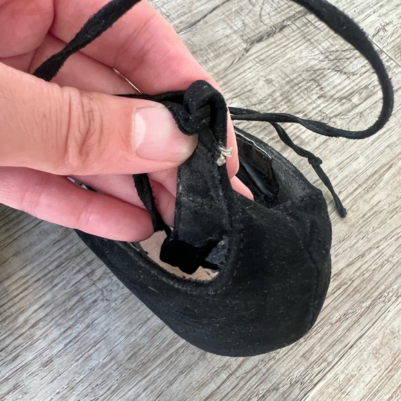 Pointy Toe Ankle Strap Lace Up Flats - Picture 5 of 8